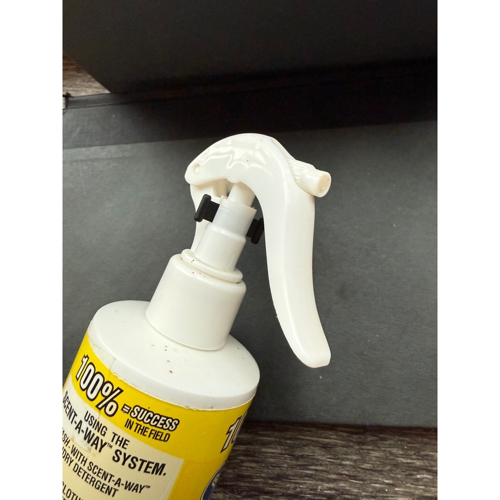 Scent A Way Advanced Formula Odorless Spray 12 oz Hunter's Trigger Spray - Picture 4 of 4